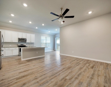 628 Peace Pipe Way - Photo Thumbnail 2