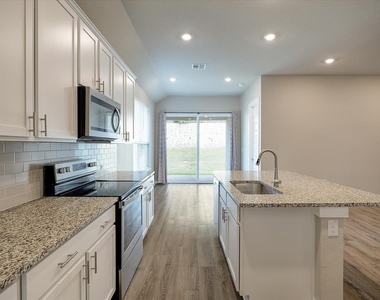 628 Peace Pipe Way - Photo Thumbnail 4