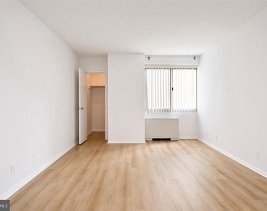 5500 Friendship Boulevard - Photo Thumbnail 20