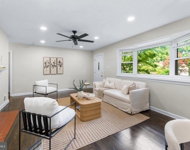 121 Whitmoor Terrace - Photo Thumbnail 8