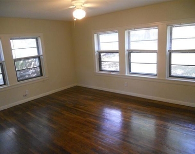 919 Keith Ln - Photo Thumbnail 15