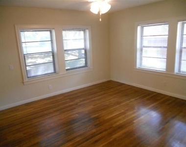 919 Keith Ln - Photo Thumbnail 10