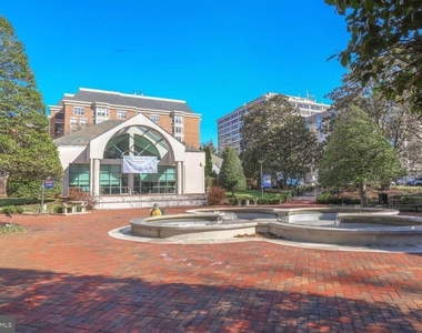 4515 Willard Avenue - Photo Thumbnail 2
