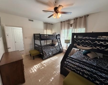 3404 American Dr - Photo Thumbnail 12