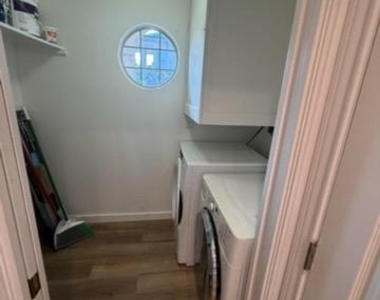 3404 American Dr - Photo Thumbnail 14
