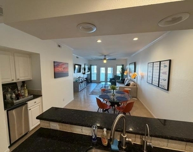 3404 American Dr - Photo Thumbnail 3