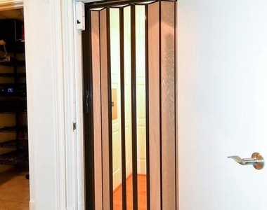 12525 Linda View Lane - Photo Thumbnail 12