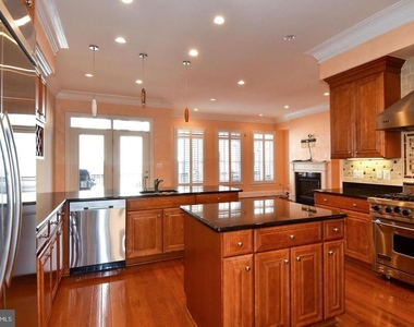 12525 Linda View Lane - Photo Thumbnail 25