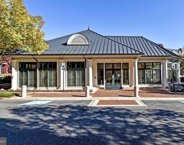 12525 Linda View Lane - Photo Thumbnail 3