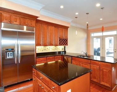 12525 Linda View Lane - Photo Thumbnail 26