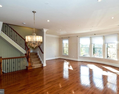 12525 Linda View Lane - Photo Thumbnail 20