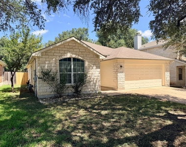 1517 Hawk Dr - Photo Thumbnail 2