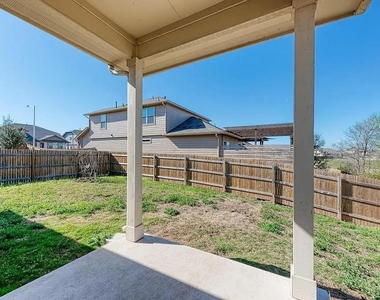 6713 Branrust Dr - Photo Thumbnail 28