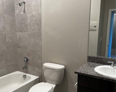 1137 Garland Rd - Photo Thumbnail 13