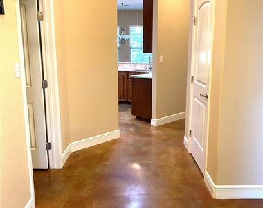 132 Akaloa Dr - Photo Thumbnail 7