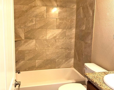 132 Akaloa Dr - Photo Thumbnail 5