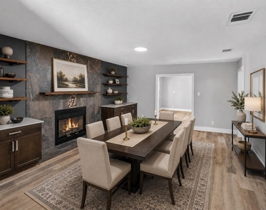 807 Russet Valley Dr - Photo Thumbnail 3