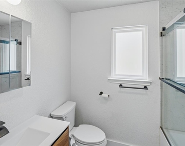 807 Russet Valley Dr - Photo Thumbnail 21