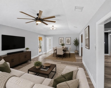 807 Russet Valley Dr - Photo Thumbnail 8