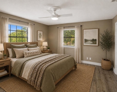 807 Russet Valley Dr - Photo Thumbnail 16