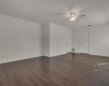 5408 Joe Sayers Ave - Photo Thumbnail 30