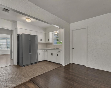 5408 Joe Sayers Ave - Photo Thumbnail 22