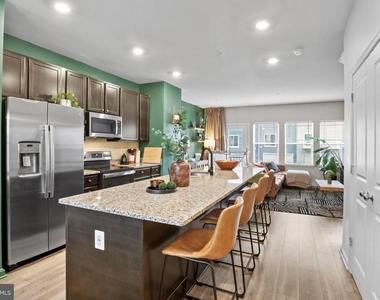 205 Joppa Farm Road - Photo Thumbnail 12