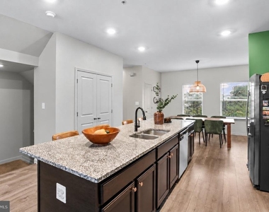 205 Joppa Farm Road - Photo Thumbnail 11