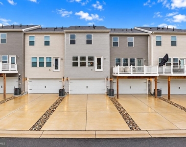 205 Joppa Farm Road - Photo Thumbnail 37