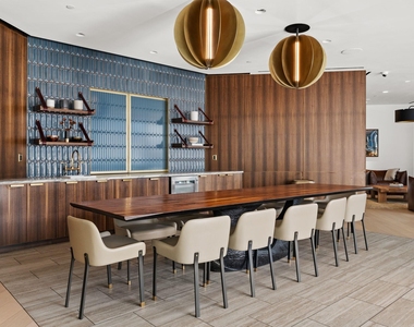 501 West Ave - Photo Thumbnail 28