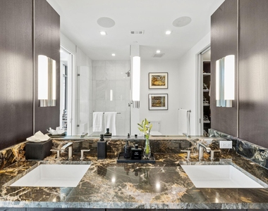 501 West Ave - Photo Thumbnail 18