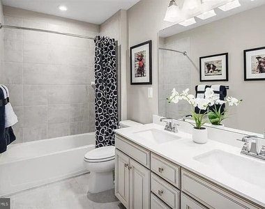 2202 Campbell Hill Way - Photo Thumbnail 16