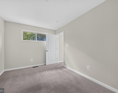 1528 Crampton Street - Photo Thumbnail 34