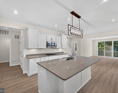 1528 Crampton Street - Photo Thumbnail 6