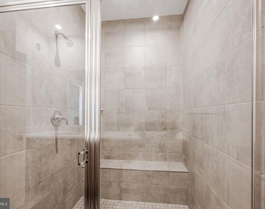 10303 Alta Place - Photo Thumbnail 18