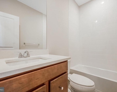 10303 Alta Place - Photo Thumbnail 13