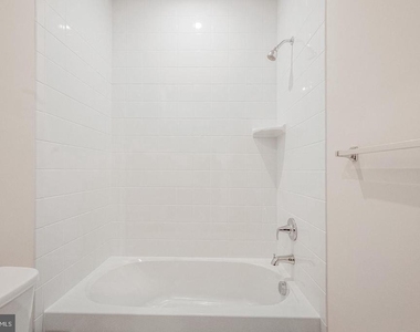 10303 Alta Place - Photo Thumbnail 14