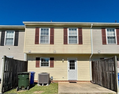 405 Carroll Street - Photo Thumbnail 19