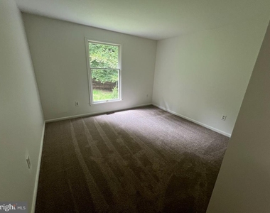 4310 Dares Beach Road - Photo Thumbnail 4