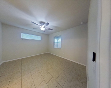 176 Mayney Ln - Photo Thumbnail 29