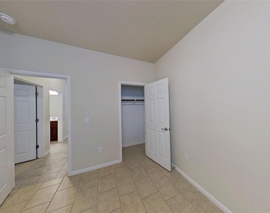 176 Mayney Ln - Photo Thumbnail 9