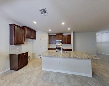 176 Mayney Ln - Photo Thumbnail 24