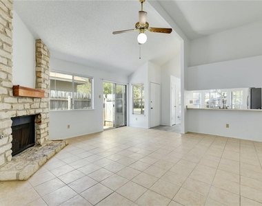 16803 Pocono Dr - Photo Thumbnail 7