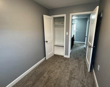 2148 Vailthorn Road - Photo Thumbnail 7