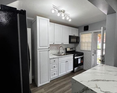 2148 Vailthorn Road - Photo Thumbnail 4