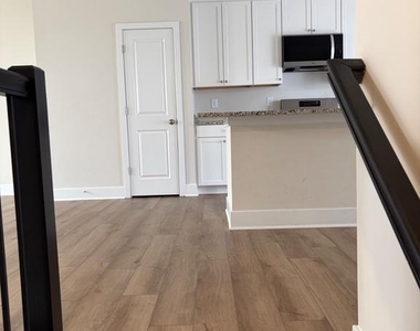 7618 Johnnycake Road - Photo Thumbnail 8