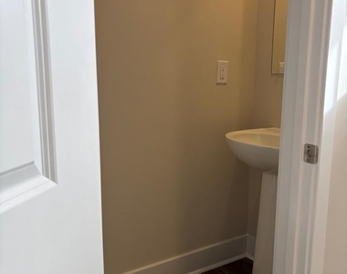 7618 Johnnycake Road - Photo Thumbnail 4