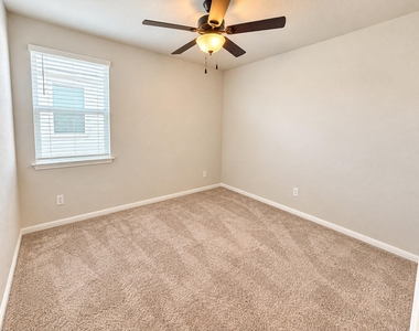 213 Escape Way - Photo Thumbnail 8