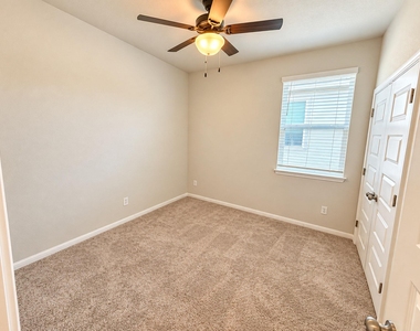213 Escape Way - Photo Thumbnail 9