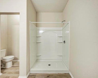 3602 Conyers Ln - Photo Thumbnail 19